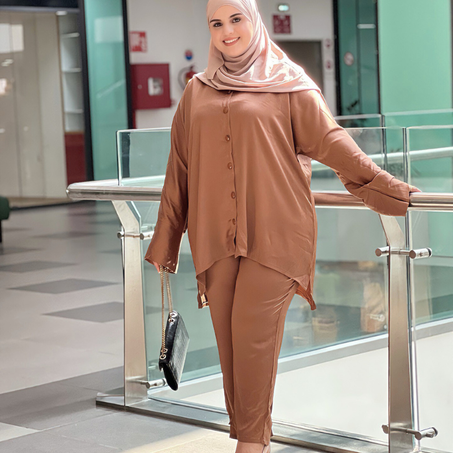 🌸 Ensemble Satin Élégant – Brillance & Confort 🌸