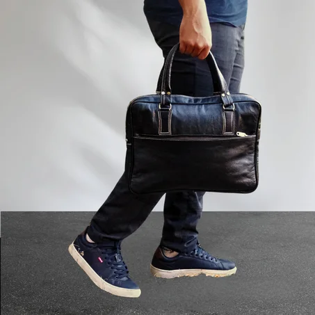 Sacoche en Cuir Authentique pour Ordinateur Portable et documents