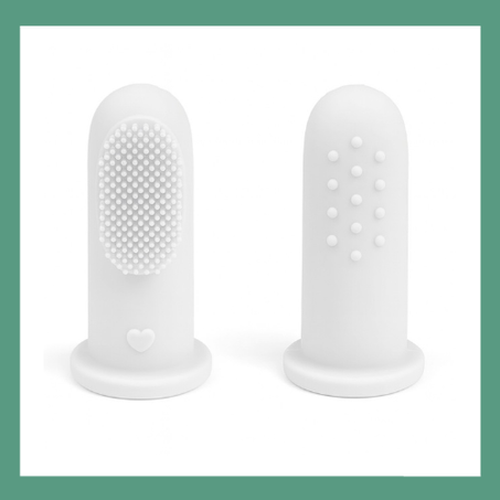 فرشاة سيليكون لتنضيف فم الأطفال🌟