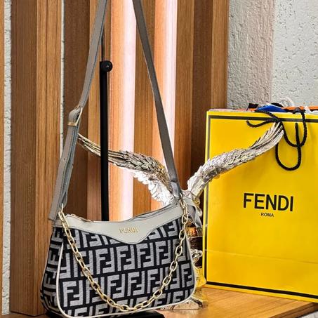 Sac FENDI pour femme
