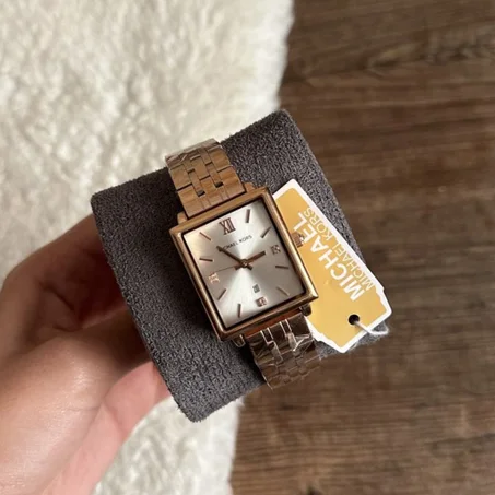 Montre Michael Kors Fond blanc