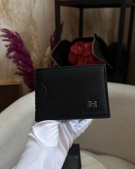 Hermes black