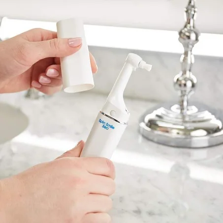 Teeth Whitening Brush (copy)