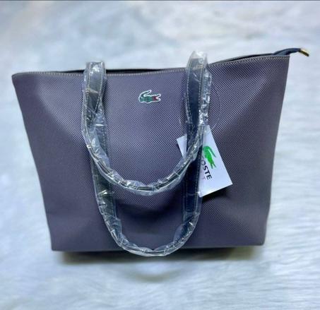 حقائب نسائية