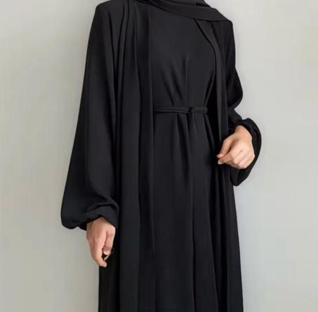 ملابس للنساء