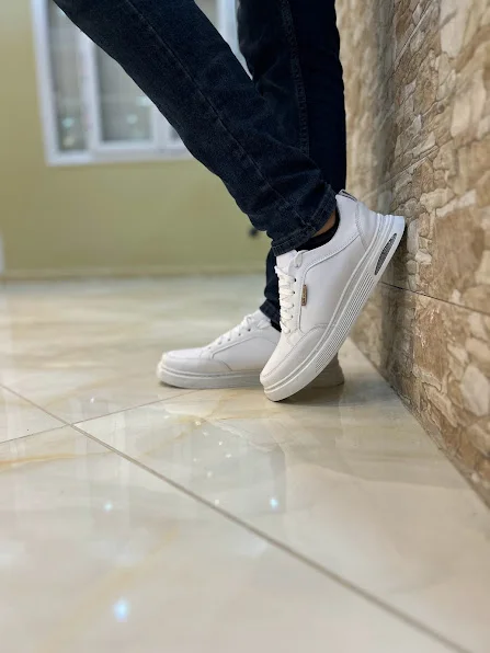 LUIS VUITTON CUIR