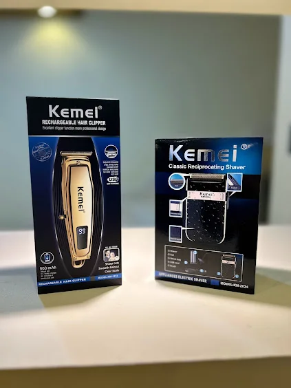PACK KEMEI TONDEUSE + RAZOIR ELECTRIQUE