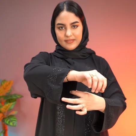 عباية علياء بالفولار إماراتية