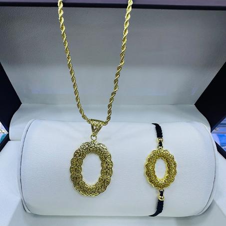 Ensemble Oo Traditionnel