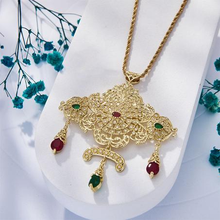 Collier Traditionnel Broch