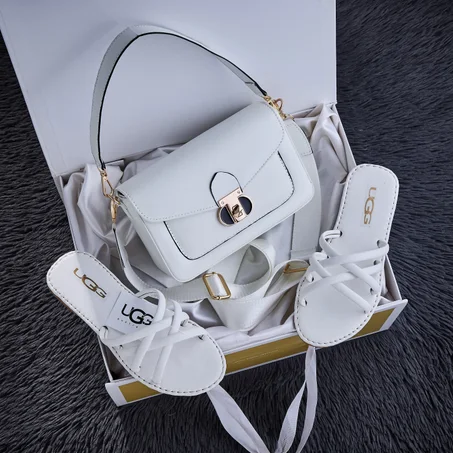 طقم فاخر - حقيبة يد + صندل بنفس اللون