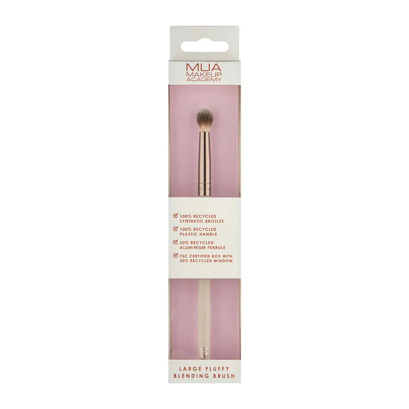 MUA LARGE FLUFFY BLENDING BRUSH WITH HOLO BOX
