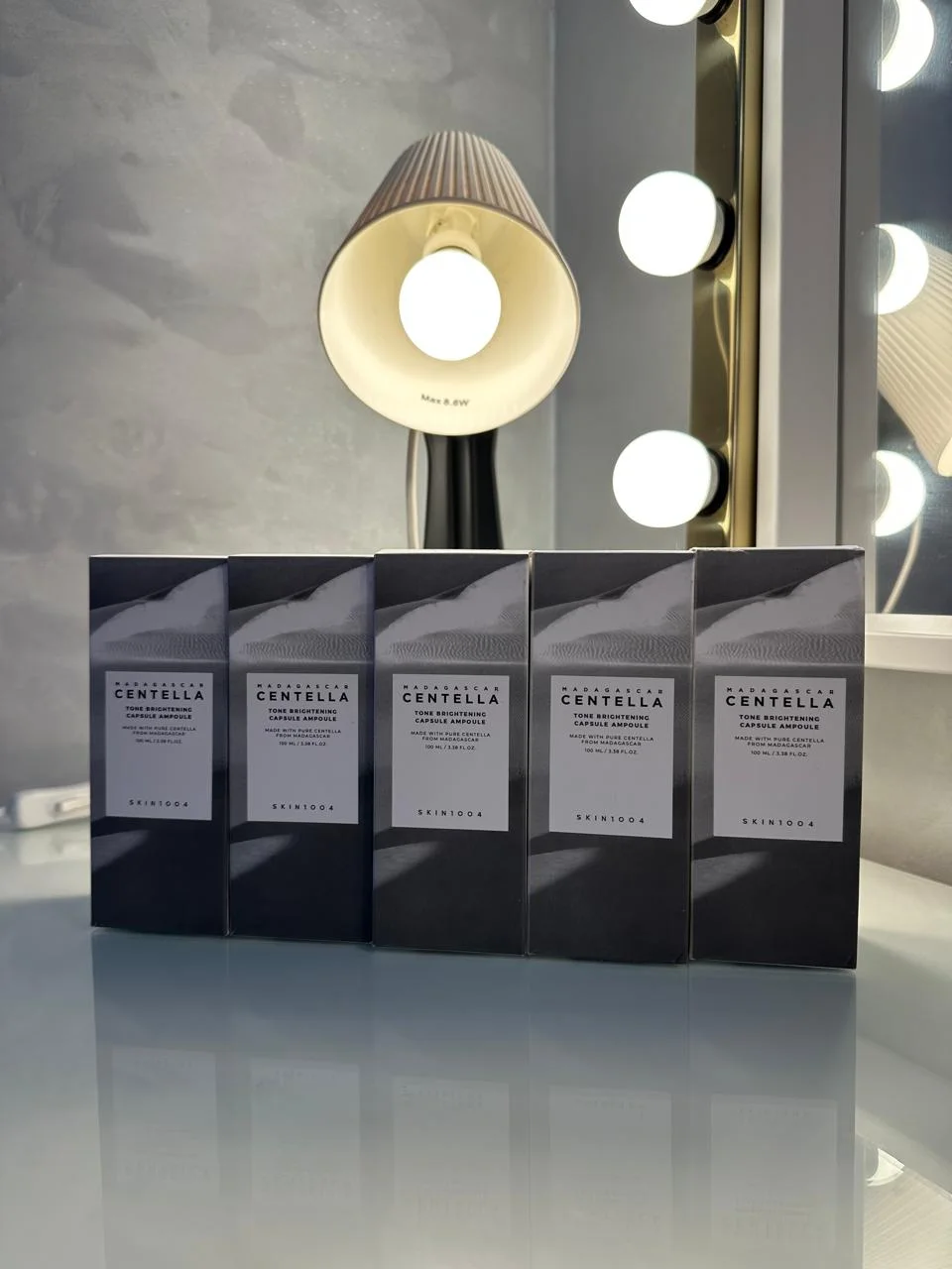 Sérum Brightening à la Centella – Éclat & Teint Unifié (30 ml)