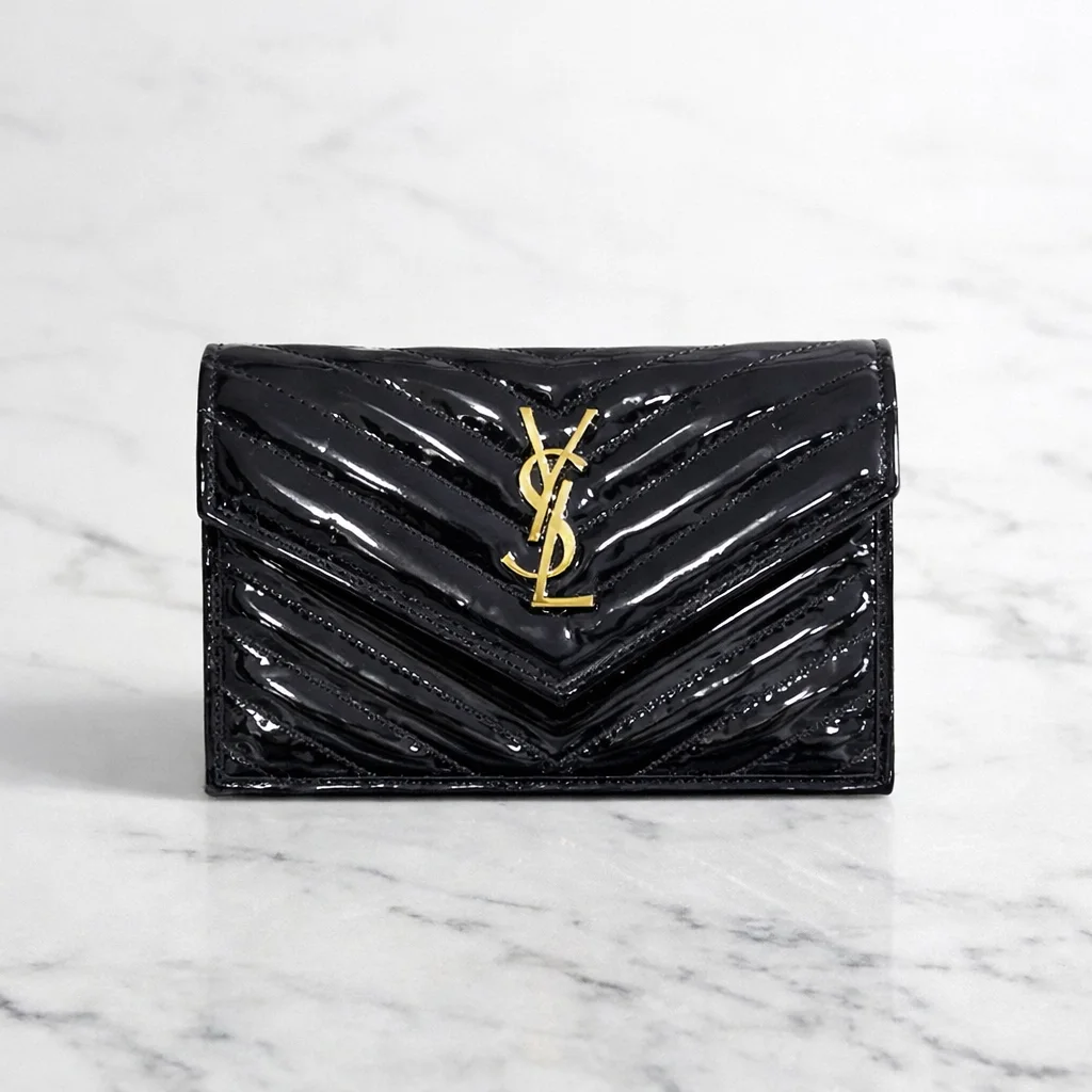 Portfeuille Chaine enveloppe Cassandre