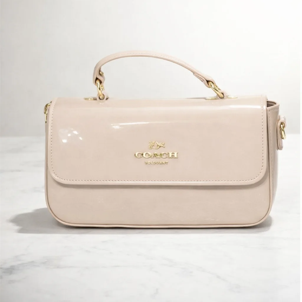 Sac Bandoulière Structuré Verni à Poignée Supérieure