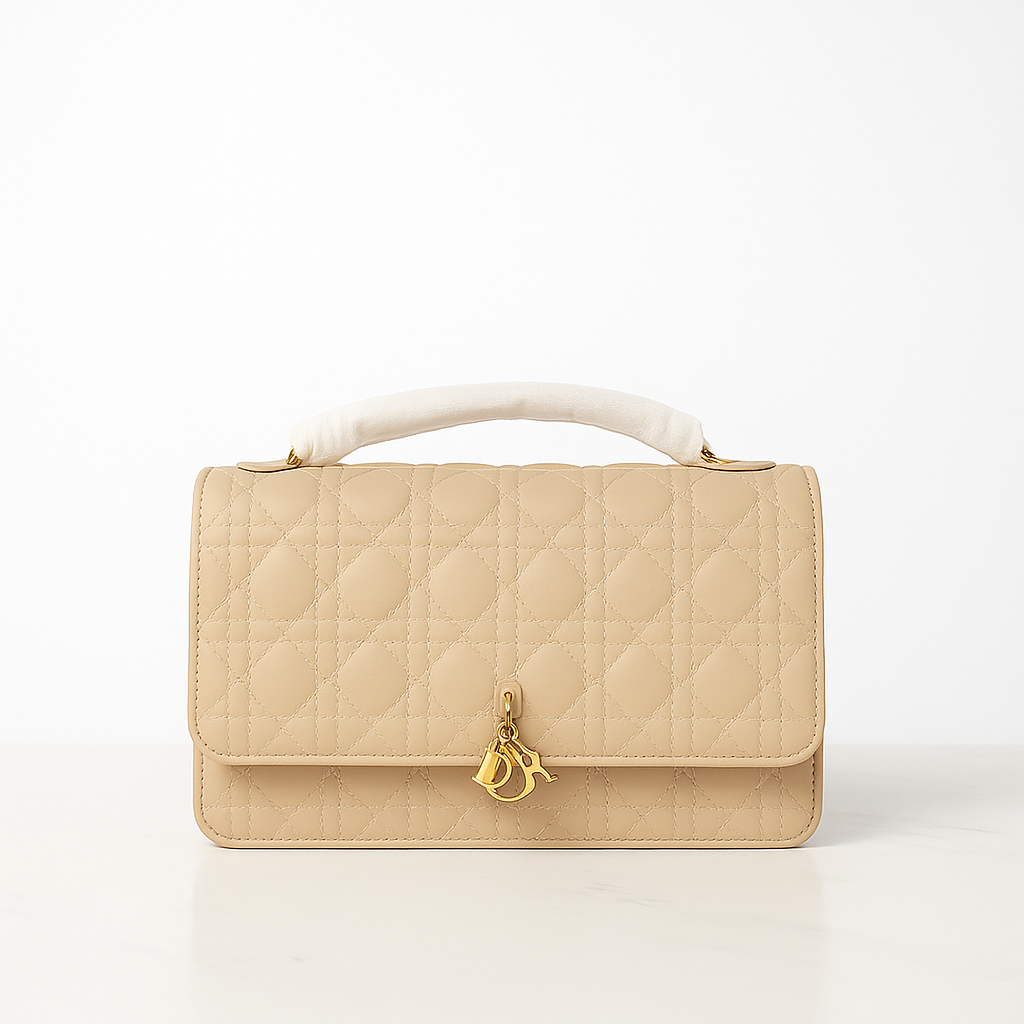 Dior Sac — Élégance Classique