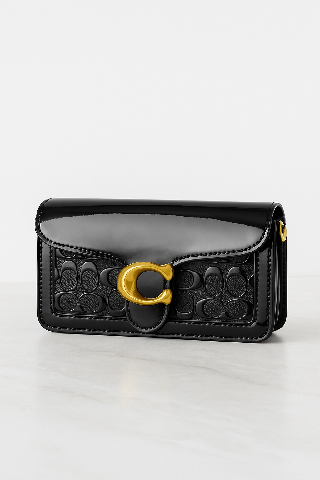Coach Tabby en Cuir et Toile Signature – Fermoir Doré Iconique