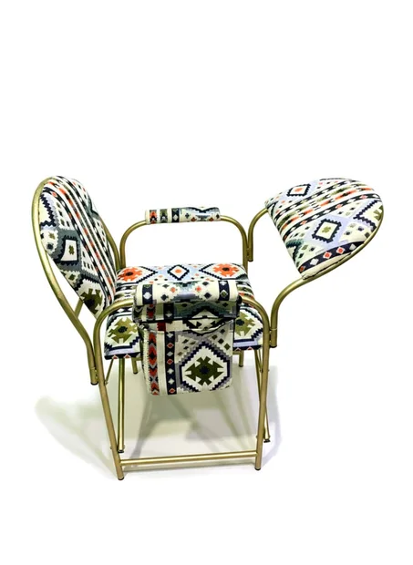 خلي الوالدين يصلّاو براحتهم  كرسي الصلاة اللي كيريّح الجسم ويسهّل العبادة!