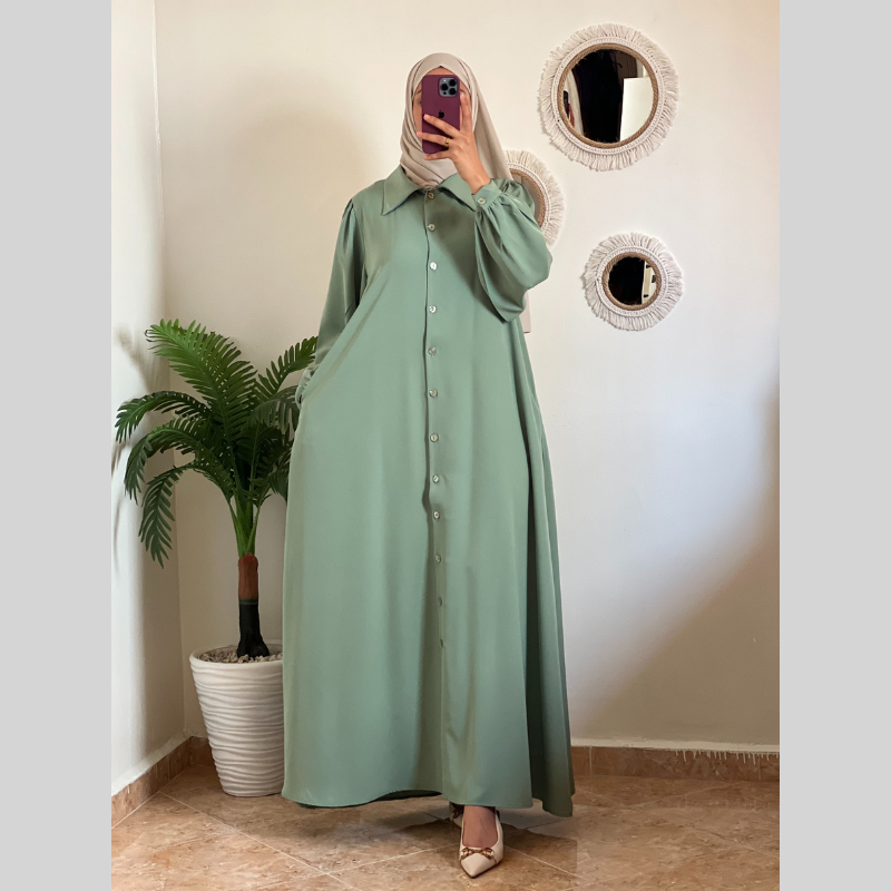 Robe Boutons Élégante