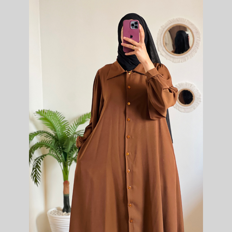 Robe Boutons Élégante