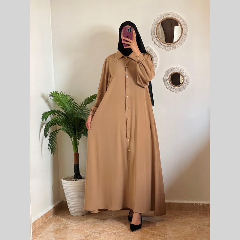 Robe Boutons Élégante