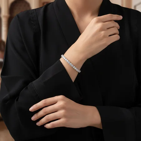 سوار بأحجار كبيرة من الماس مع علبة فاخرة 🇫🇷