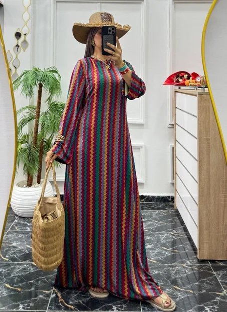 Robe en polyamide viscose avec cienture