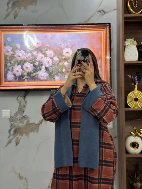 جلابة نسائية أنيقة بالشال – تصميم مضوبل عصري ودافئ