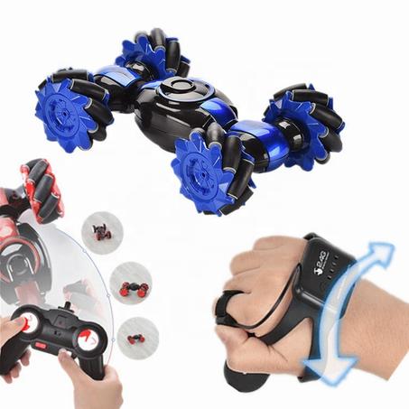 السيارة البهلوانية والعجيبة رباعية الدفع