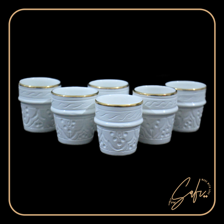 باك 6 كؤوس بيضاء منقوشة