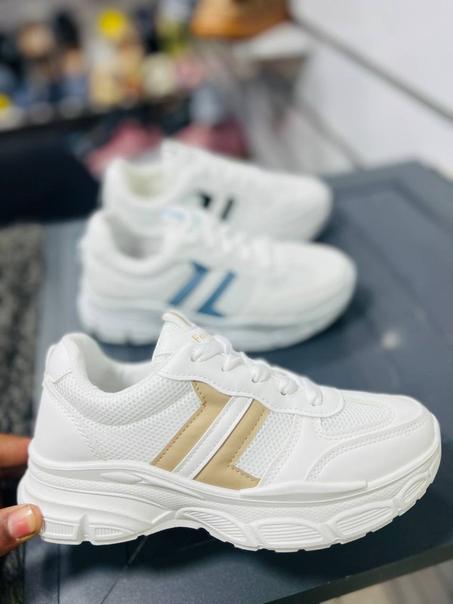 🧡 أناقة وراحة استثنائية: سبرديلة نسائية بتصميم عصري ورباط عملي، تمنحكِ راحة طوال اليوم وتضفي لمسة من الأناقة على إطلالتك. ✨توصيل مجاني حتى باب دارك! ✨