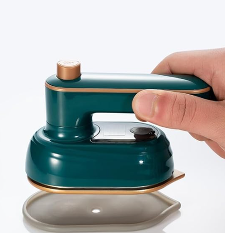 المكواة السحرية: الحل المثالي لجميع أنواع الملابس!  تصميم مريح يوفر ضغطًا حراريًا فعالًا. مكواة 360 درجة للكي الجاف والرطب. مثالية للاستخدام في المنزل والسفر.