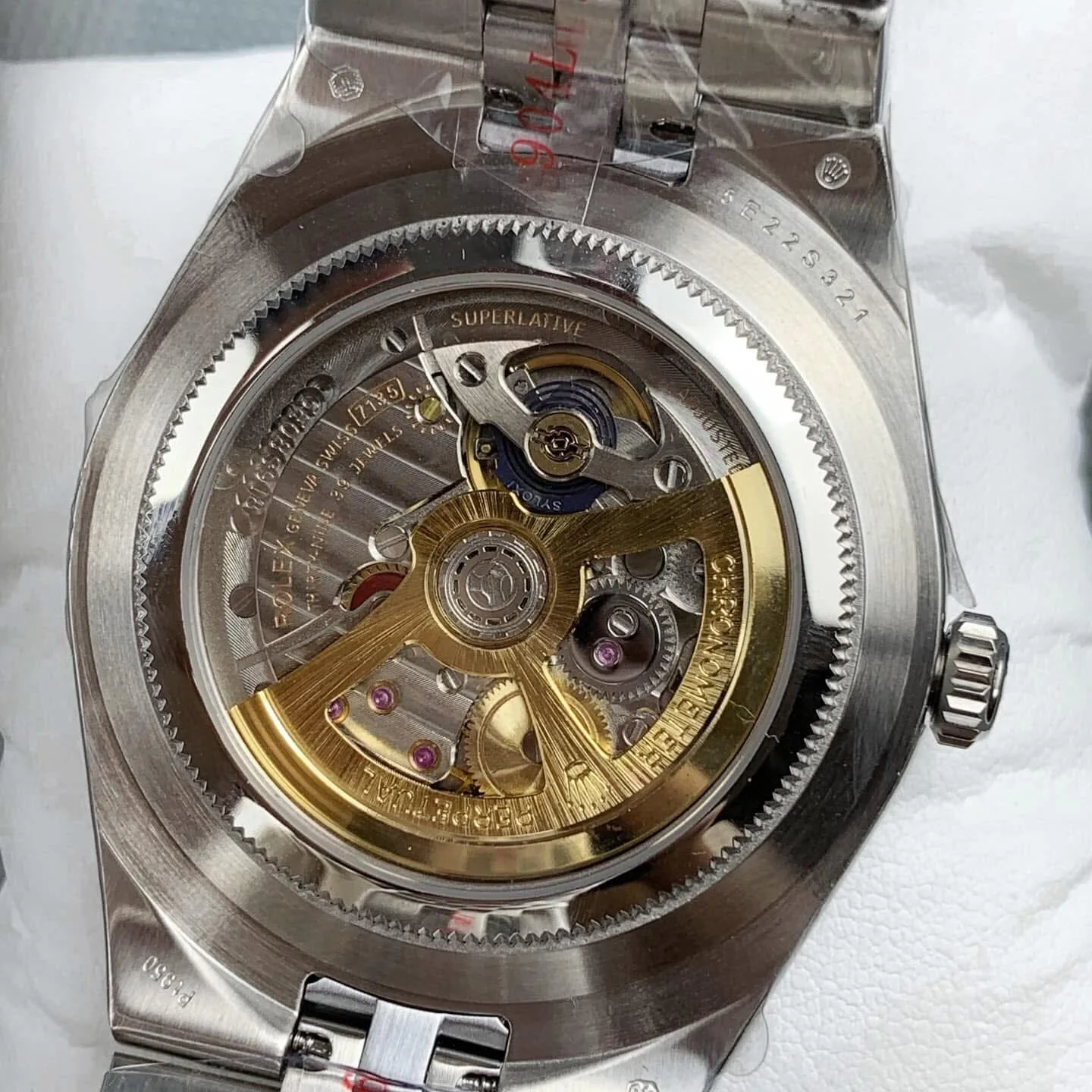 لاند دولار ماكينه سويسريه سوبر كلون