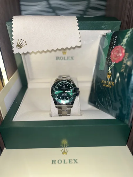ROLEX oysterperpetual date + packaging COFFRET