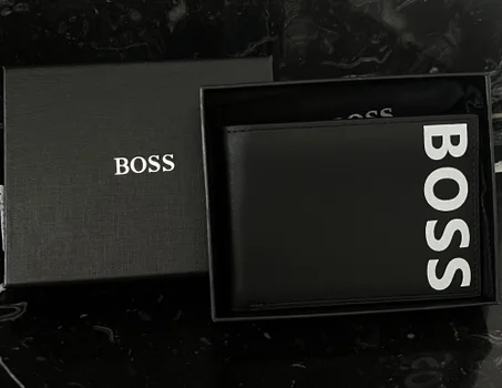 HUGO BOSS
