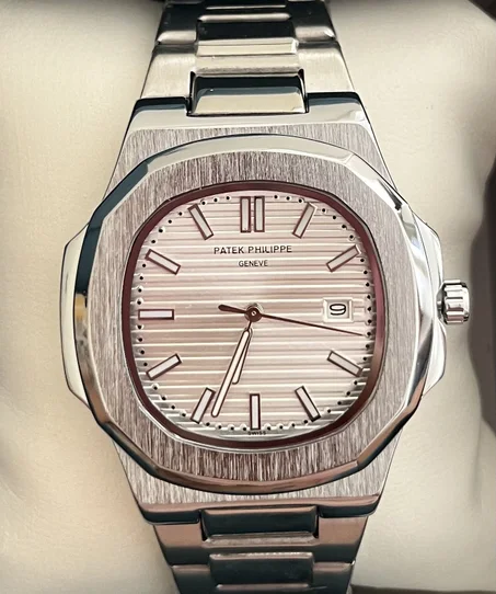 PATEK PIHILIPPE geneve tableau blanc  + packaging simple