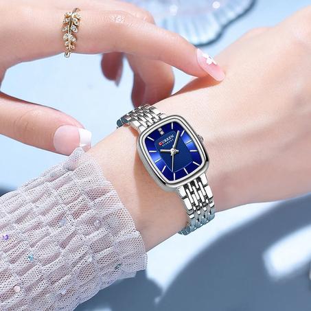 ساعة CURREN الاصلية النسائية: لمسة من الفخامة والرقي في معصمك