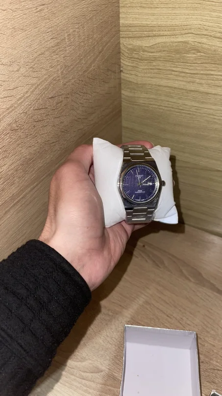 TISSOT PRX bleu nuit