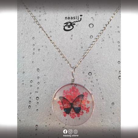 Real Dried Daisy Flower with Butterfly Necklace - Red