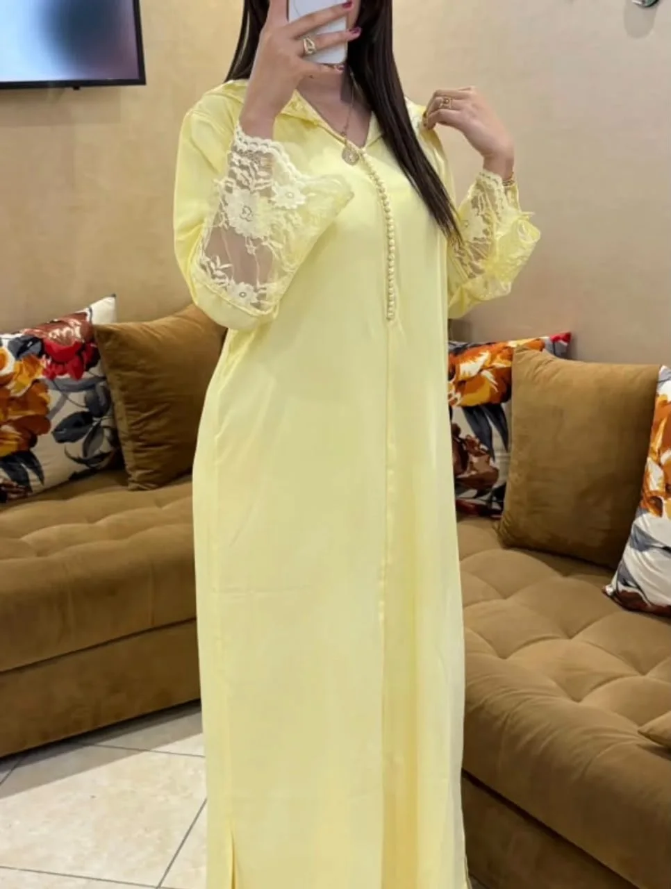 أصفر بناني