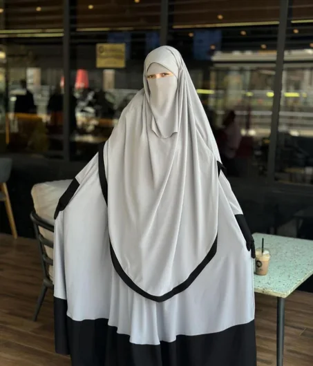 موضيل سترة يتكون من 3 قطع مع نقاب