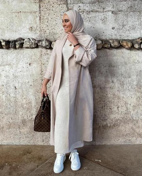 الفئة الافتراضية