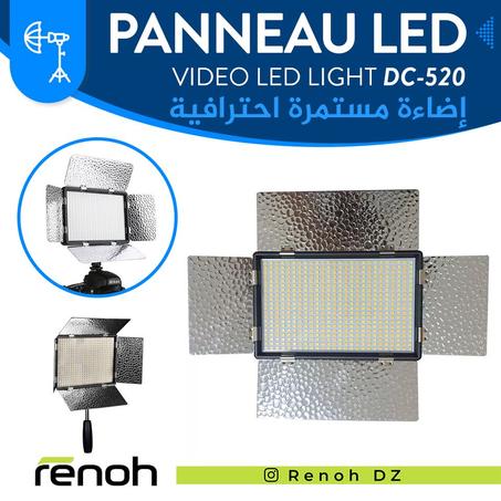 Panneau LED VIDEO LED LIGHT DC-520 Pour Studio