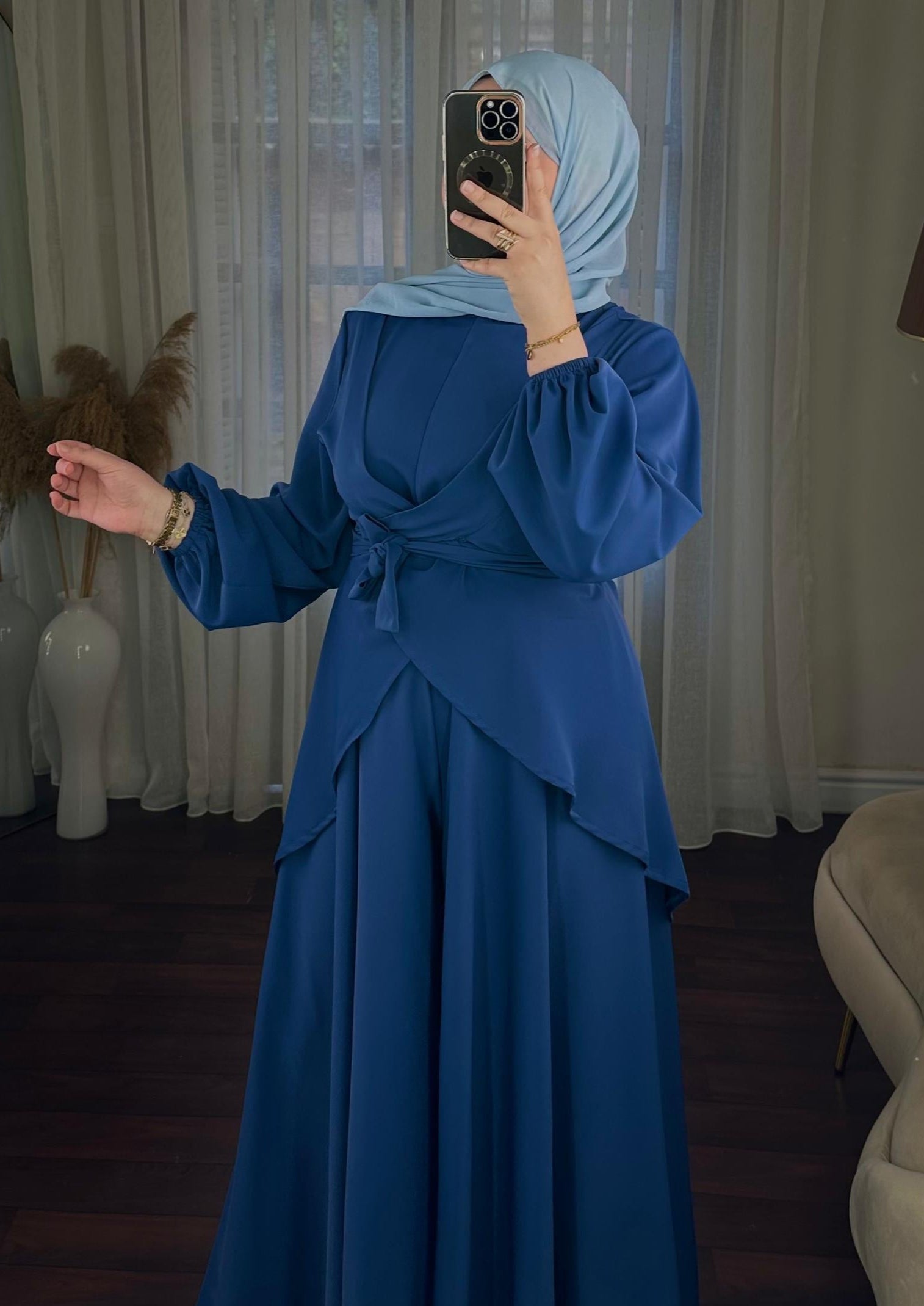 طقم ليلى – لمسة فخامة لكل نهار 👗
