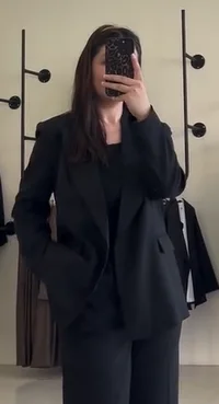 كوستيم نسائي راقي بتوب كولومبيا 🌸