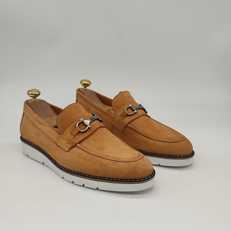 حذاء بني راقي مريح خفيف وعملي (مديكال)