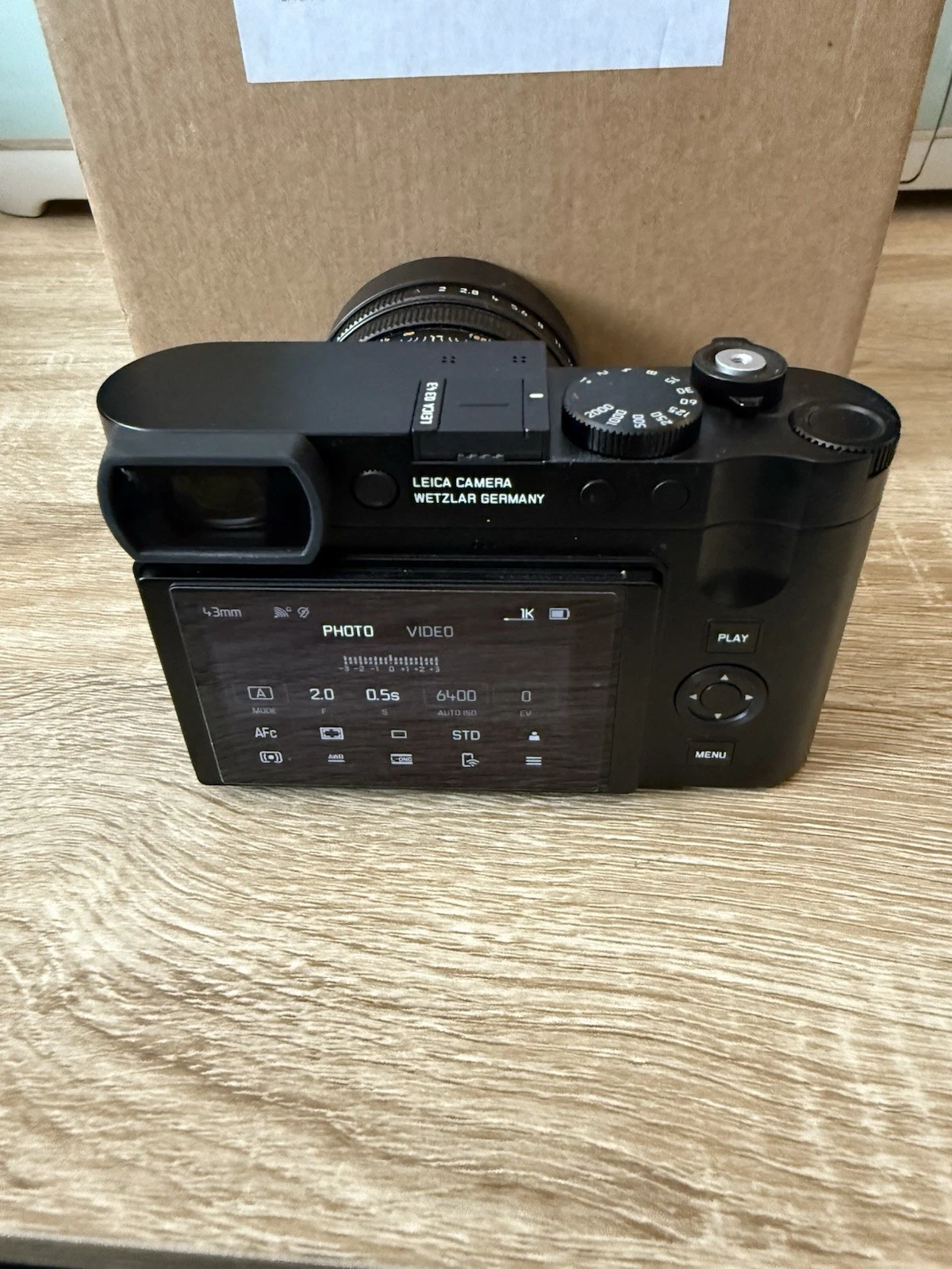Leica Q3 43 - Black (19084) APO-Summicron 43mm F2.0 MINT with Leica Accessories
