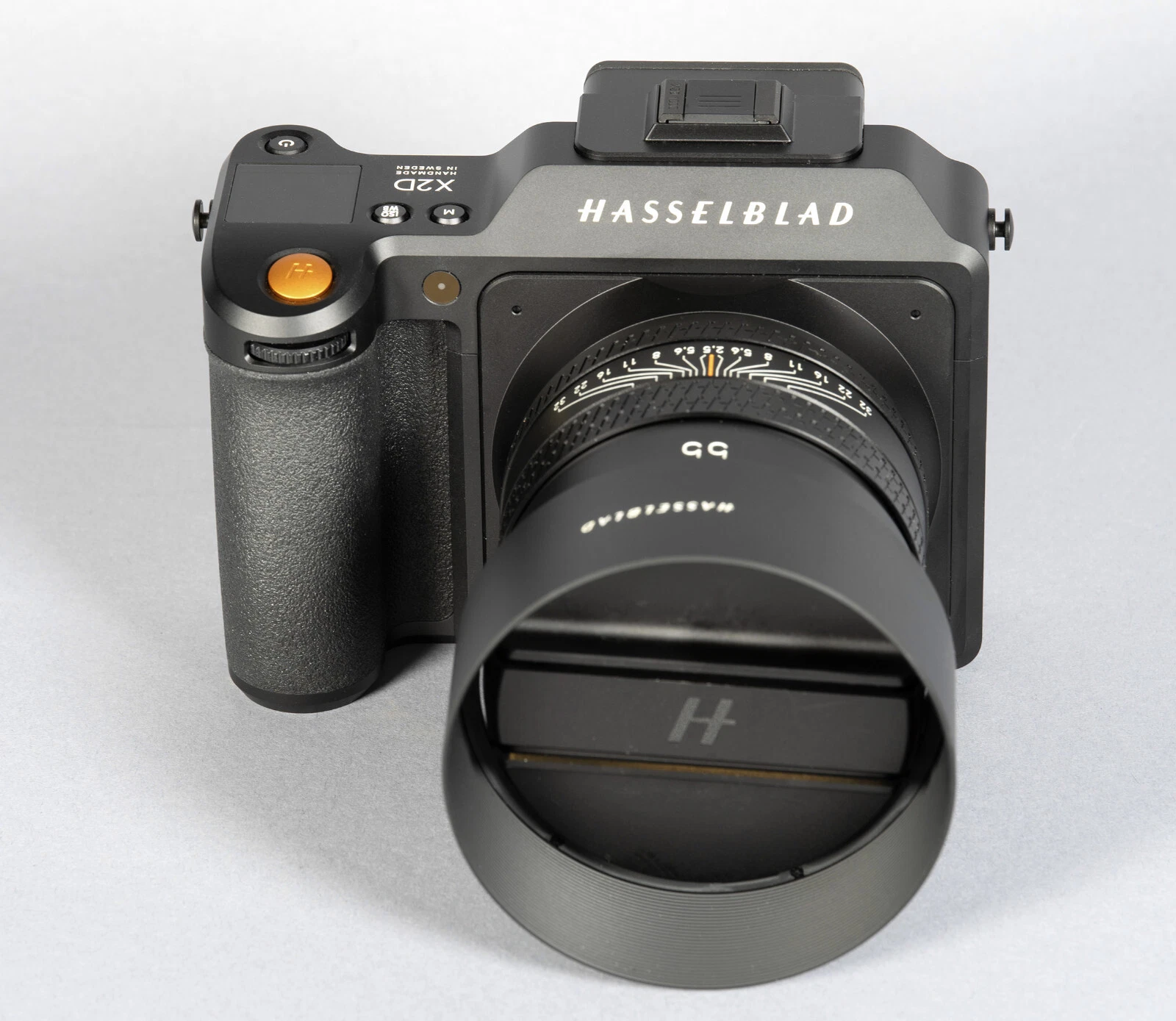 Hasselblad X2D 100C Medium Format Mirrorless Camera with XCD 55V 2.5