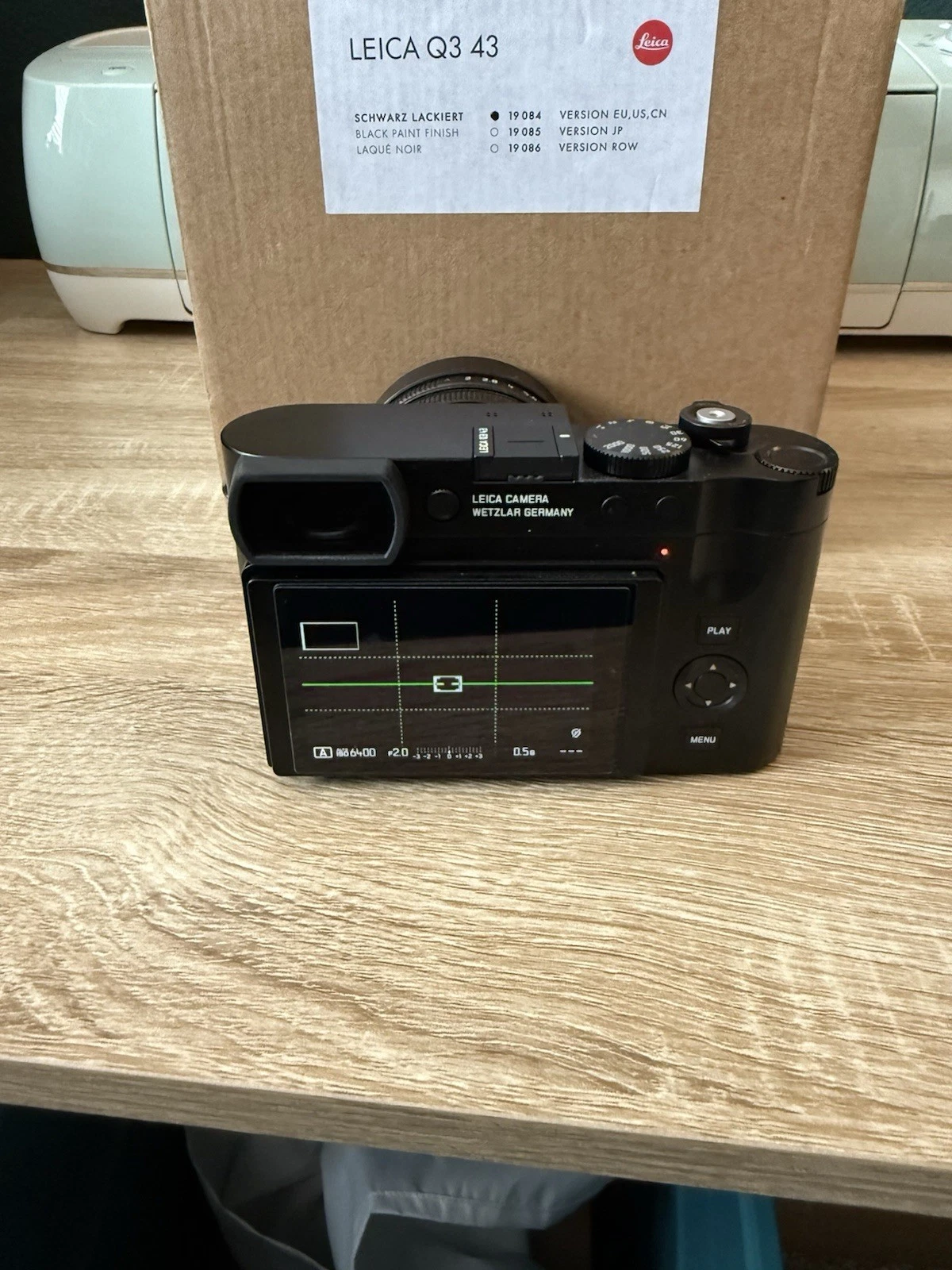 Leica Q3 43 - Black (19084) APO-Summicron 43mm F2.0 MINT with Leica Accessories