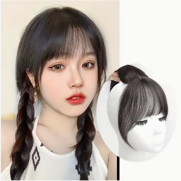 شعر أمامي مستعار للنساء وهو عبارة عن قطعة شعر مستعار تتميز بخط أمامي طبيعي جداً، مما يعطي انطباعاً بأن الشعر ينمو من فروة الرأس مباشرة.